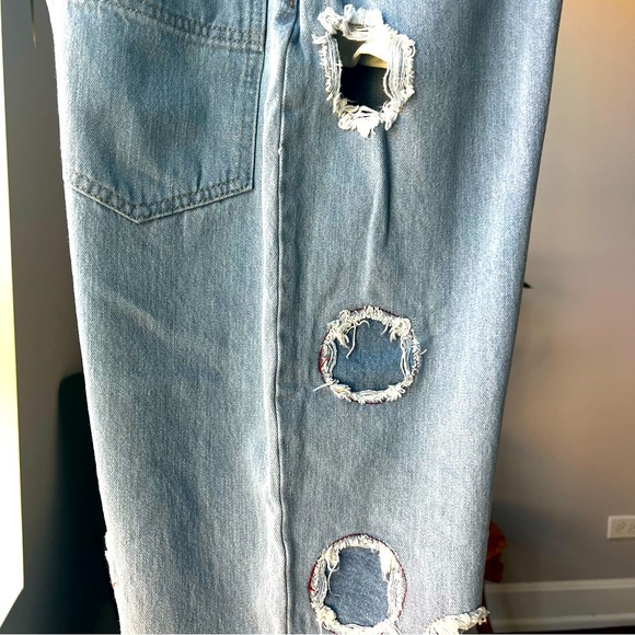 ASOS Design Abstract Hole Jeans - Size 6 - Picture 10 of 10